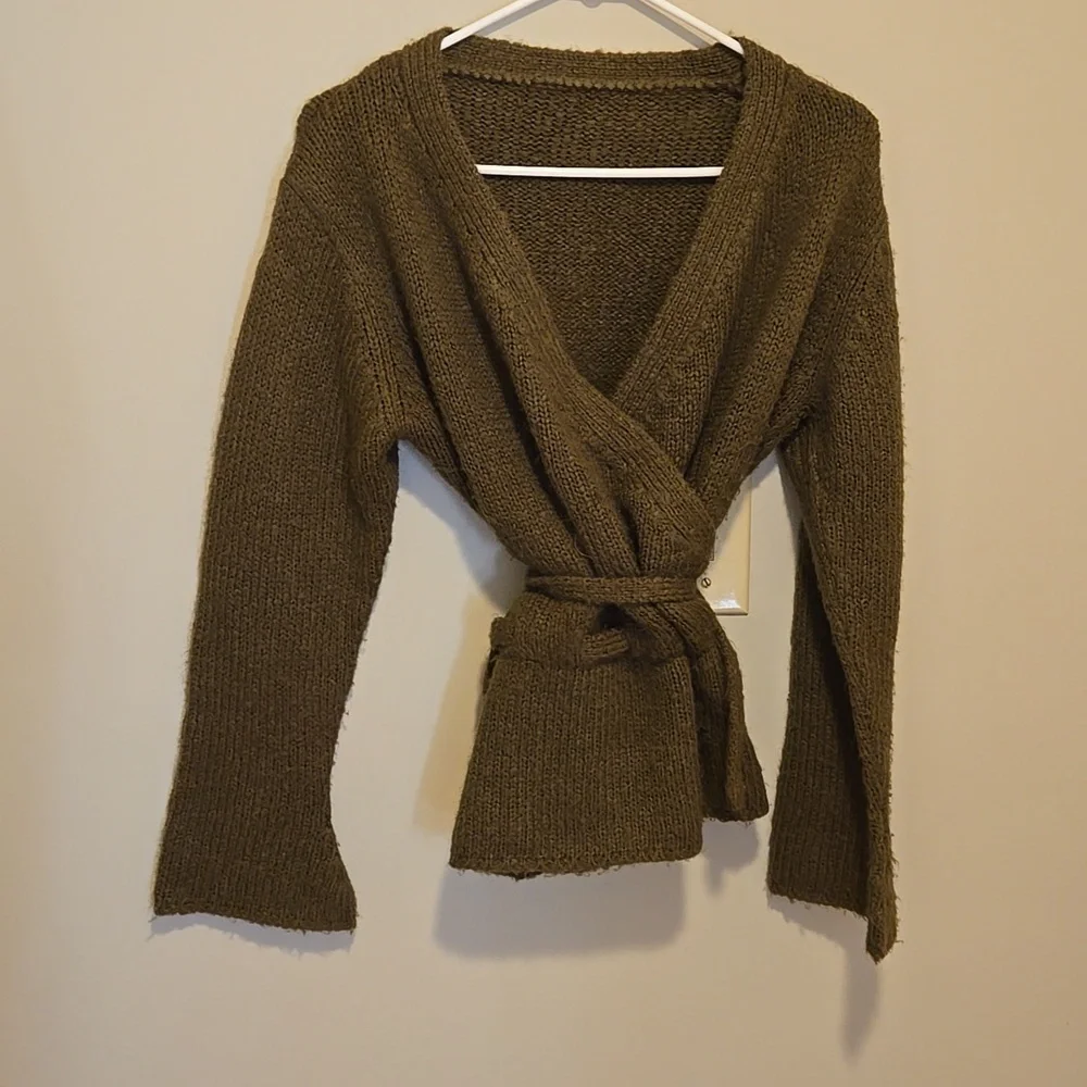Yoga wrap sweater. - Picture 1 of 7